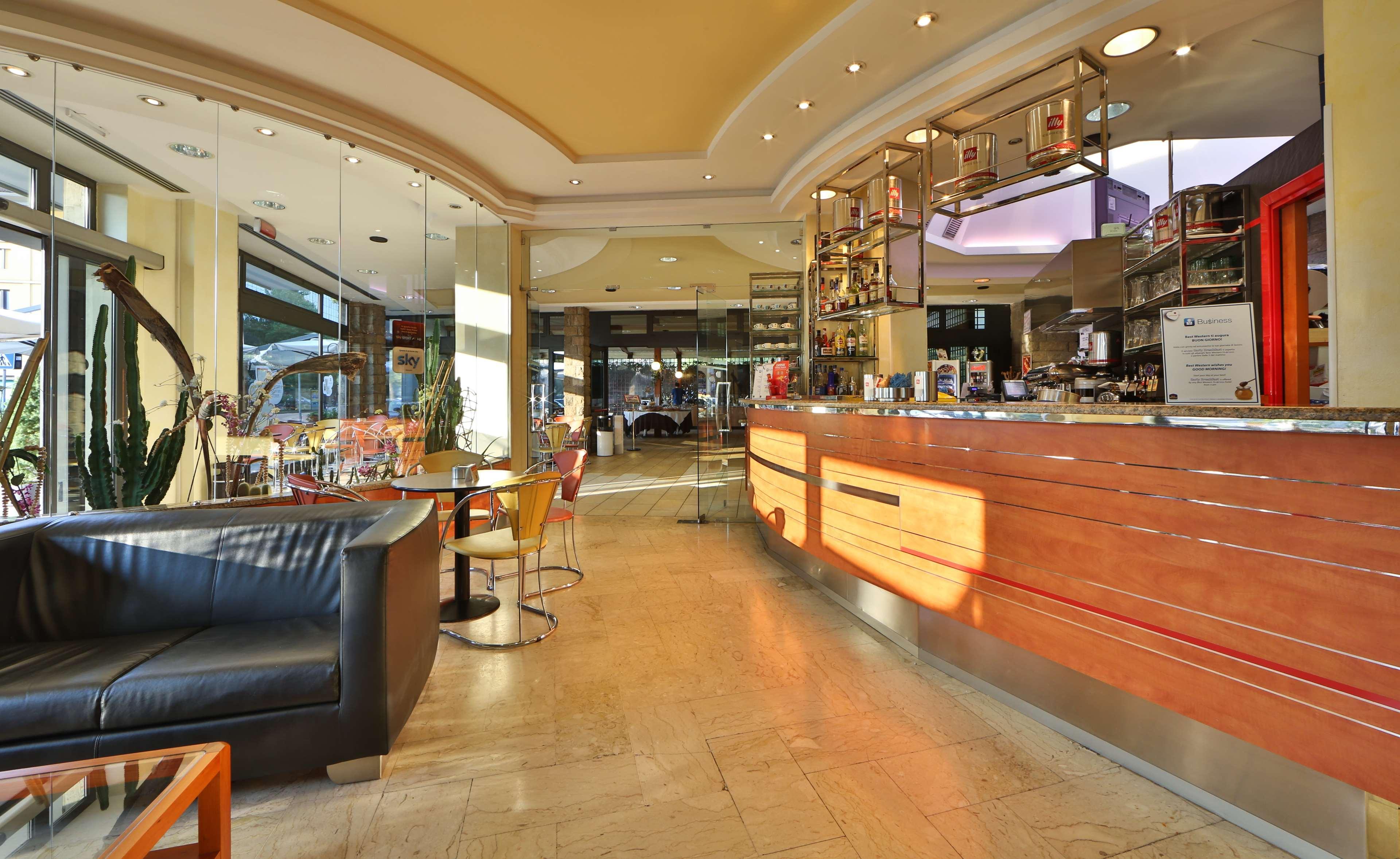 Best Western Hotel Cristallo Rovigo Esterno foto
