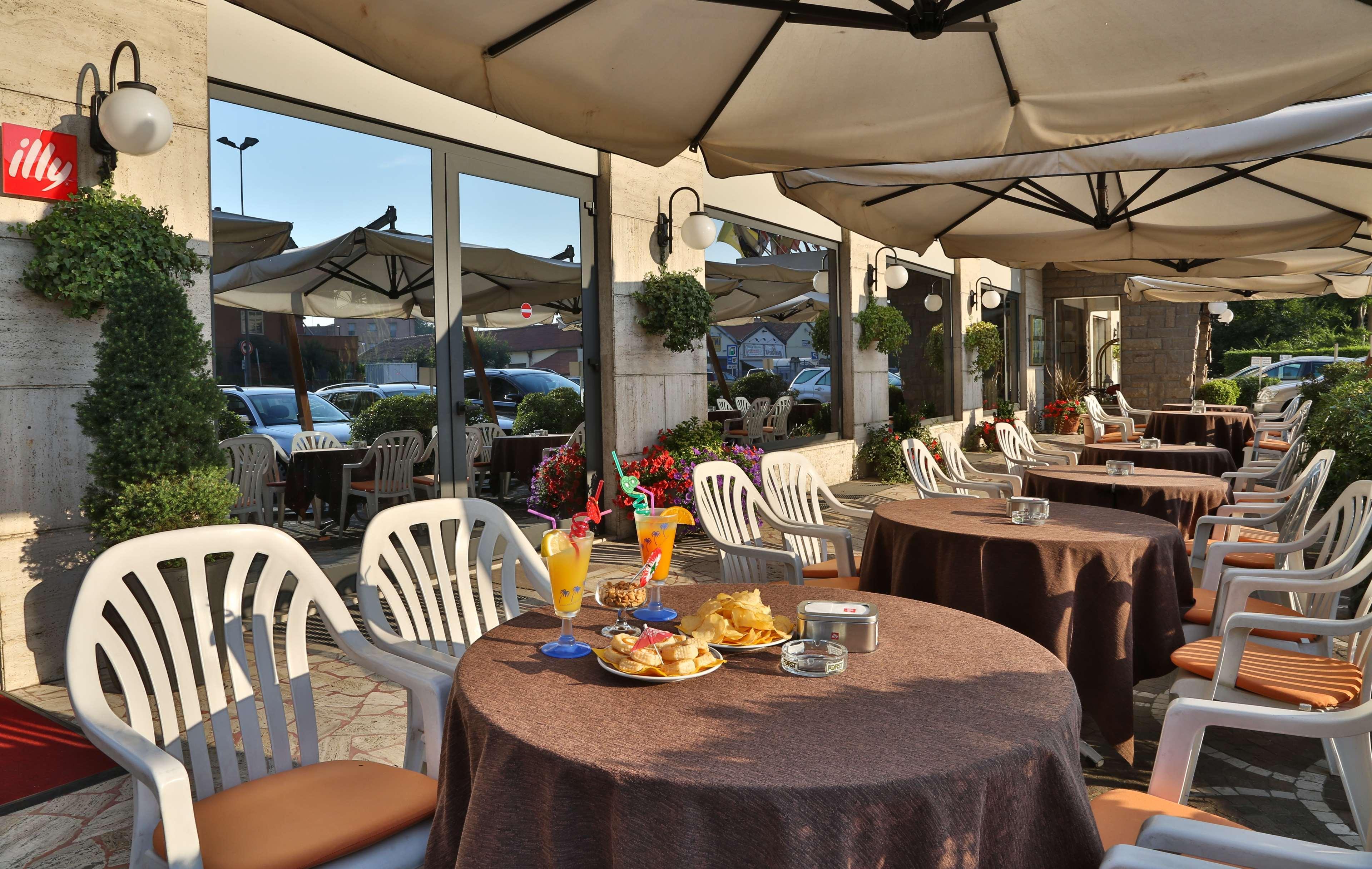 Best Western Hotel Cristallo Rovigo Esterno foto