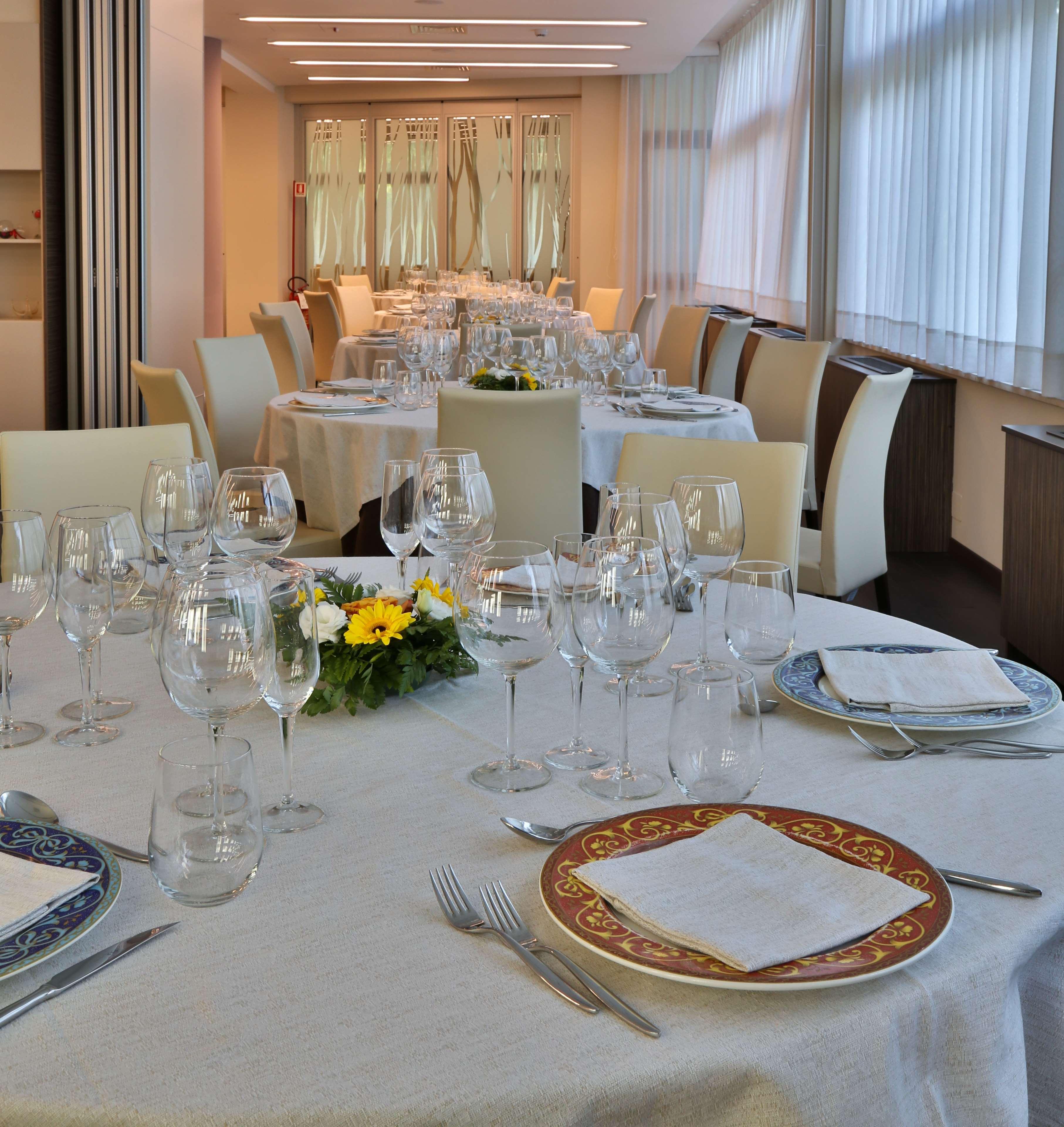 Best Western Hotel Cristallo Rovigo Esterno foto