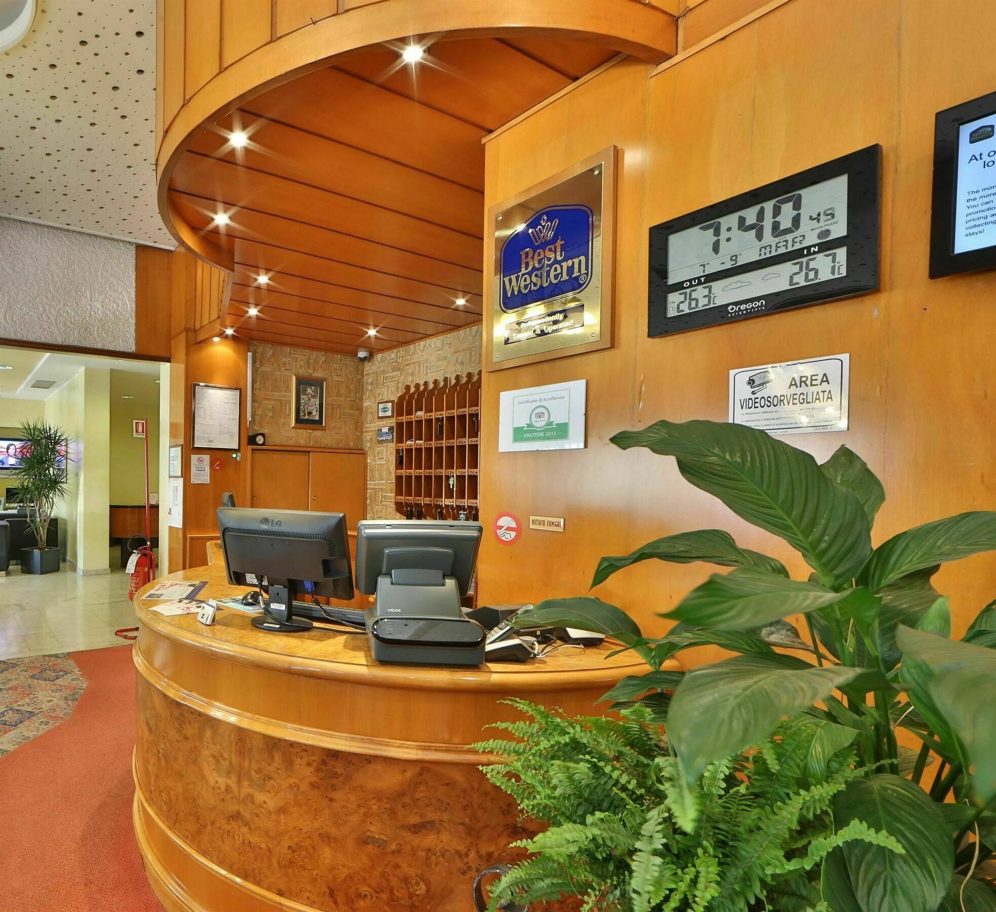 Best Western Hotel Cristallo Rovigo Esterno foto